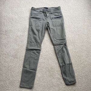 Sanctuary army green stretch denim skinny jeans . 26 waist, 26” inseam